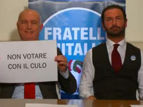 Fratelli d'Italia fa il verso alla coppia gay di Sanremo: "Vota col cuore, non col culo"