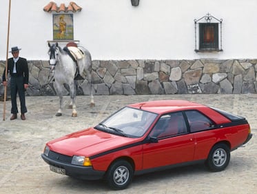 Renault Fuego, guarda la gallery 16