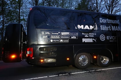 Bomba carta contro il bus del Borussia Dortmund 8