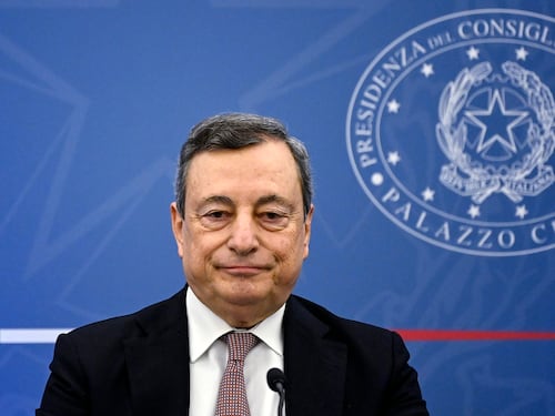 Via libera al dl bollette e Superbonus, Draghi: "È un governo bellissimo"