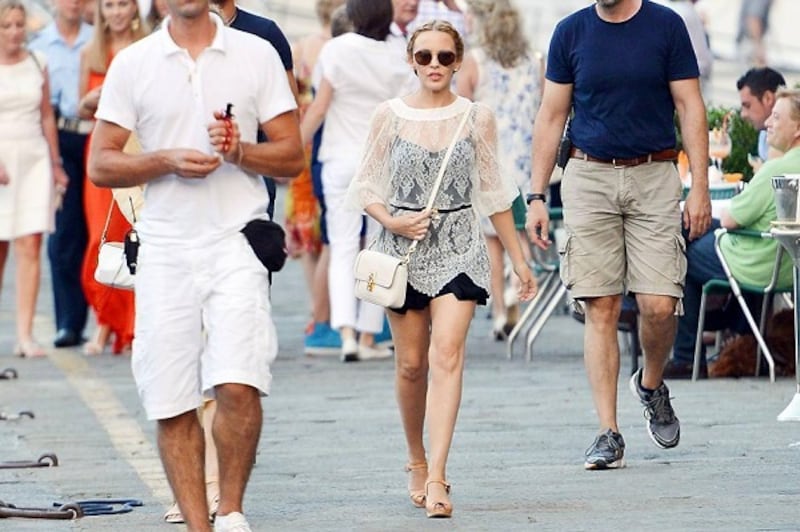 Kylie Minogue e Joshua Sasse fidanzati ufficialmente: foto 9