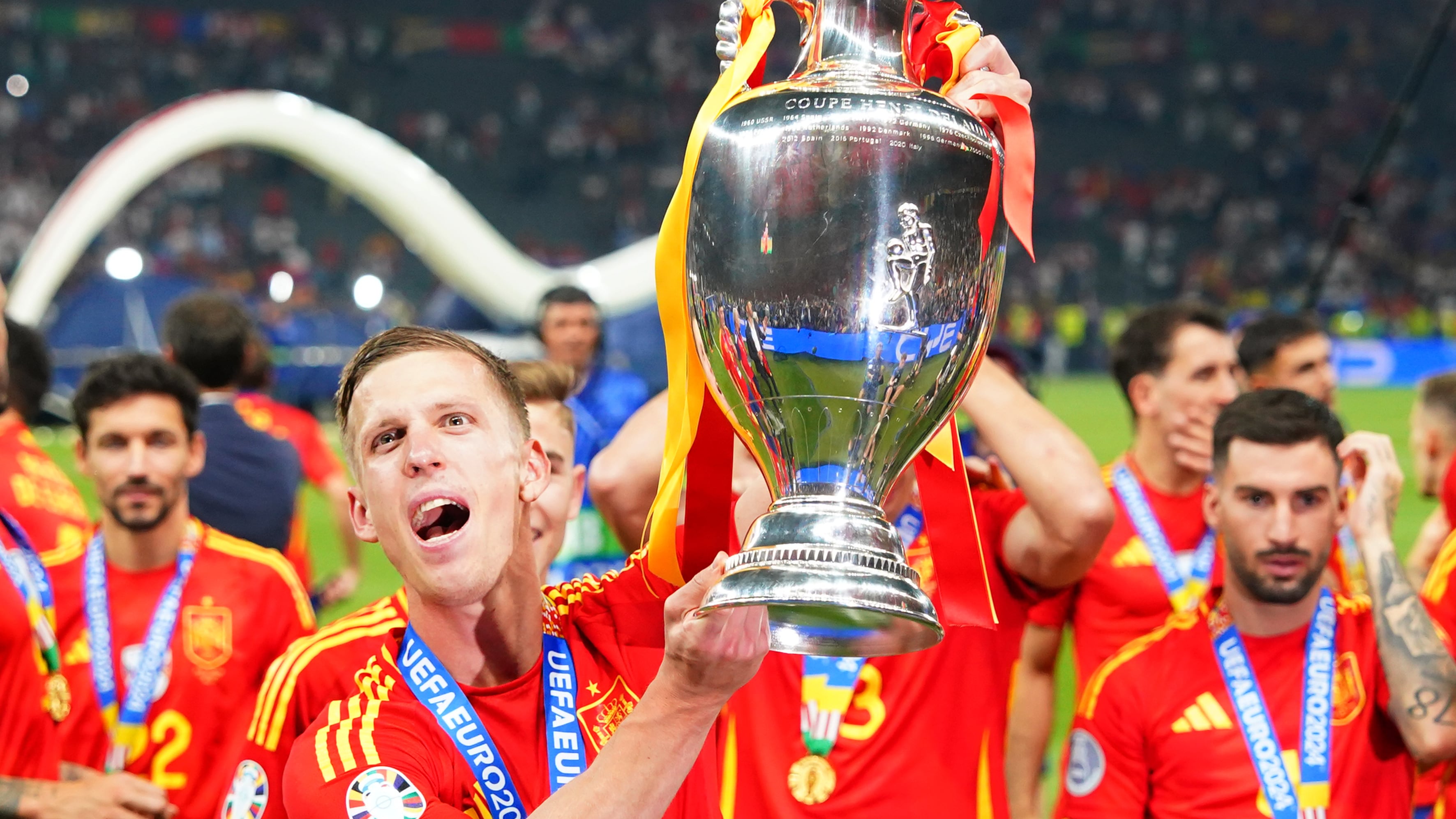 Spagna, poker rosso all'Europeo: battuta l'Inghilterra 2-1