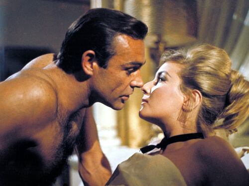 "Io, bond-girl vi dico: Sean Connery, bravo e sexy, era lo 007 perfetto"