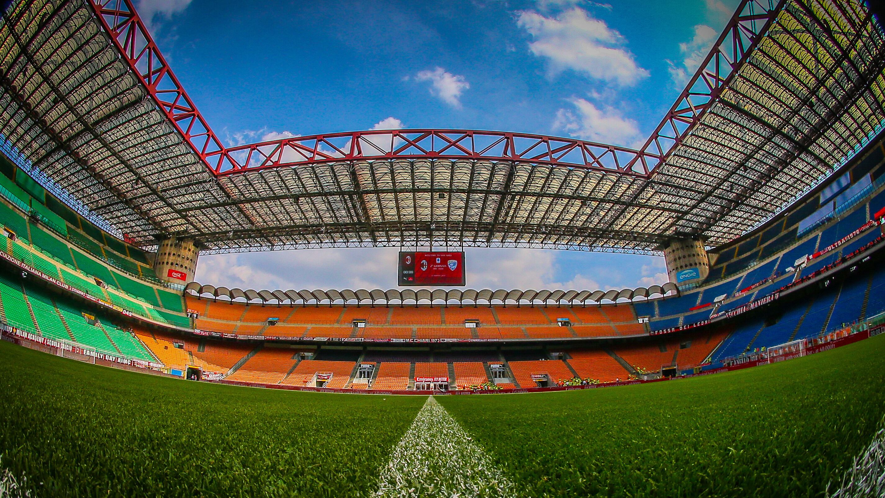 Allo stadio "entrano" soltanto i virologi: "Il pubblico tornerà solo il prossimo autunno"