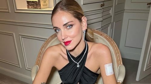"Il cerotto sul braccio...". Cosa è successo a Chiara Ferragni