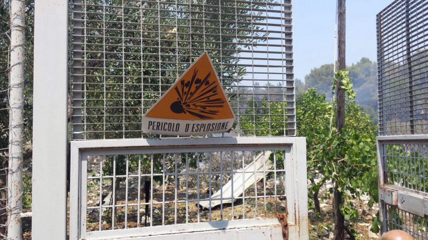 Indagato il titolare della fabbrica di fuochi d'artificio esplosa nel Barese