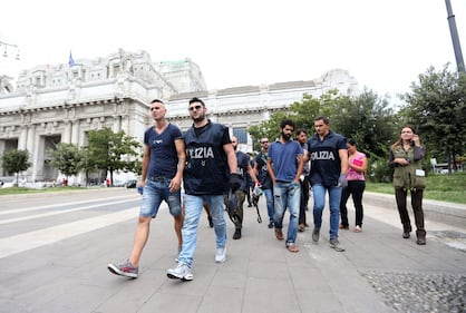 Migranti, nuovo blitz della polizia in stazione Centrale 19