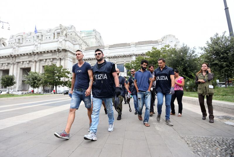 Migranti, nuovo blitz della polizia in stazione Centrale 19