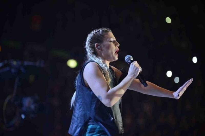 Emma Marrone sexy, rock e appassionata 24