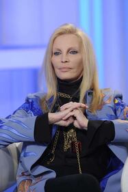 Patty Pravo, icona sexy ieri e oggi 23