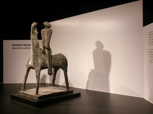 Il Cavaliere di Marino Marini in sella a Malpensa
