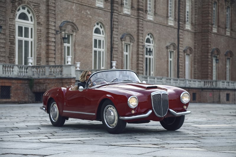 Quale auto scegliere per il matrimonio? I migliori modelli d'epoca, cabrio e sportivi 9