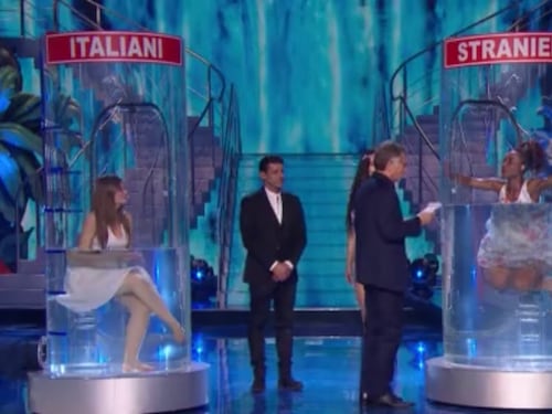 Follia sinistra dagli Stati Uniti: Ciao Darwin accusato di razzismo