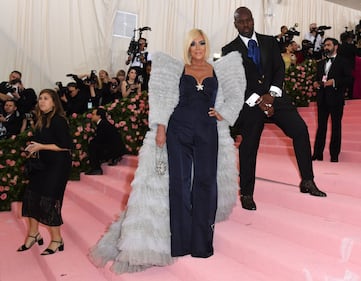 Jennifer Lopez e il clan Kardashian al Met Gala, foto 12