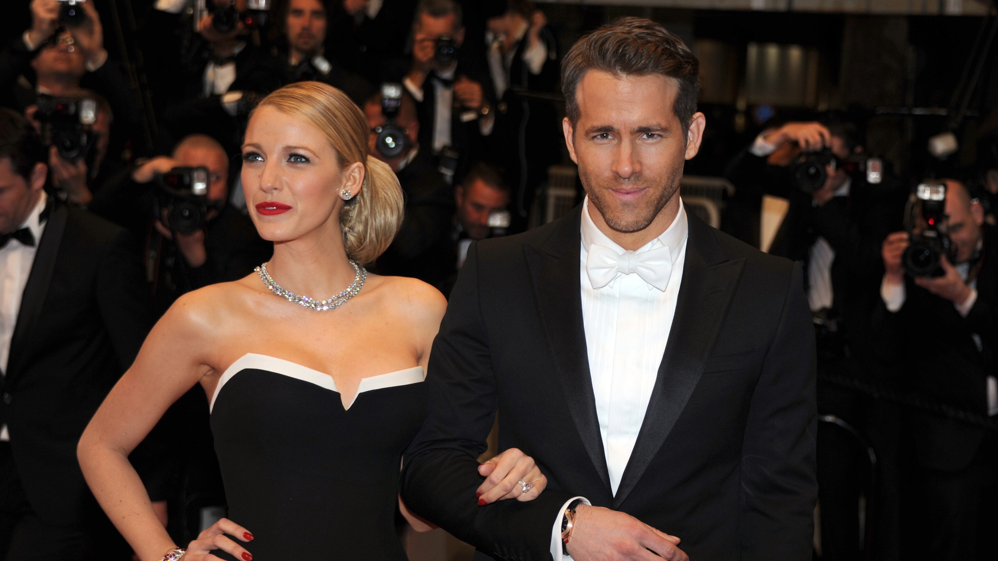 Ryan Reynolds e Blake Lively mostrano il nuovo nato