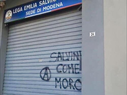 "Salvini come Moro". La minaccia choc degli anarchici al vicepremier