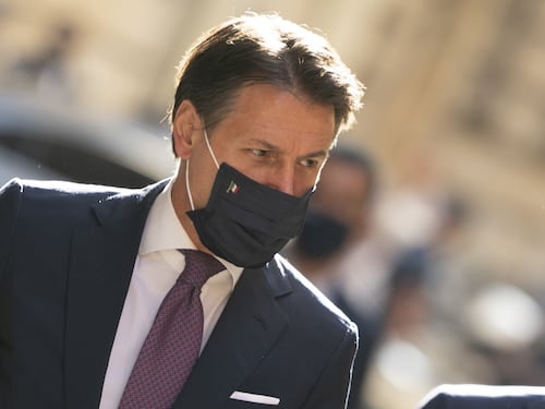 L'autorità che cancella i cittadini