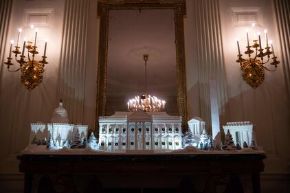 La Casa Bianca si prepara al Natale 10