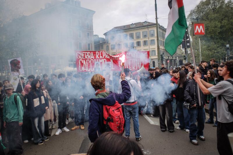 Sciopero studentesco, manifestazioni in tutta Italia 8