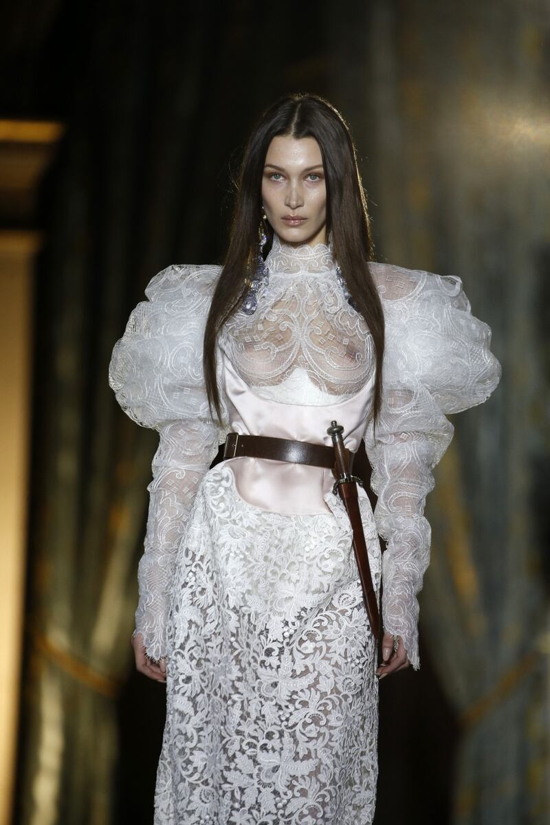 Bella Hadid, foto hot 8
