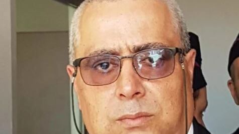 "Non si butta la cicca in acqua". E il maresciallo, insultato, muore