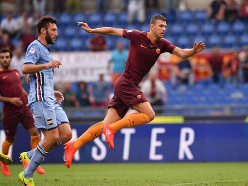 Roma, furto nella villa di Dzeko: la moglie e le figlie erano in casa