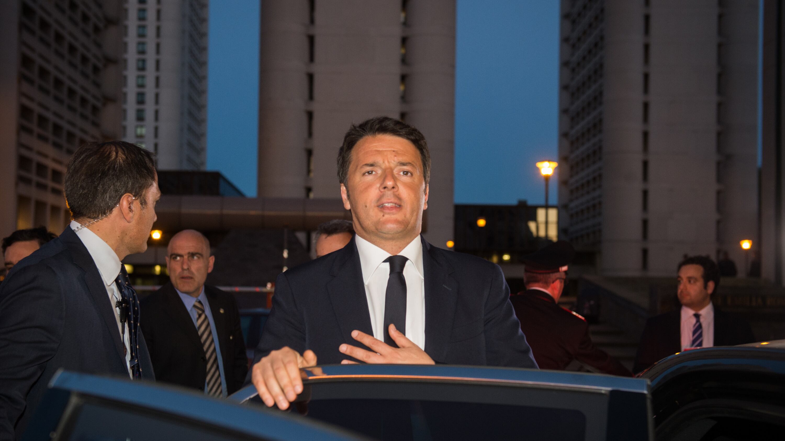 Renzi: "Abbassare l'Iva ora non è la priorità"
