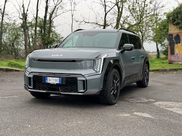 Kia EV9 AWD: guarda la gallery del SUV elettrico 7 posti super tecnologico 3