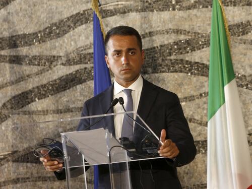 Subito stop ai voli dal Regno Unito. L'ira degli italiani: "Noi come ostaggi"