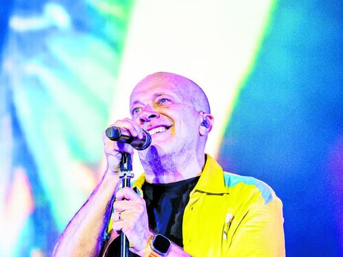San Siro canta Max Pezzali a squarciagola