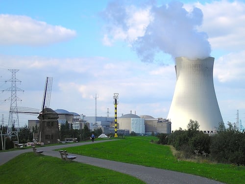 Terremoto in Francia, fermati reattori nucleari di una centrale del Sud
