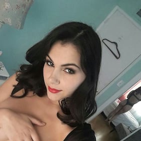Valentina Nappi, selfie nuda su Instagram 14