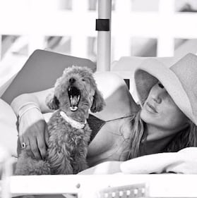 Michelle Hunziker sexy in vacanza 5
