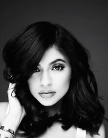 Kylie Jenner sexy e provocante 5