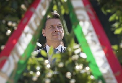 Festa della Liberazione: Giuseppe Conte all'Altare della Patria 2