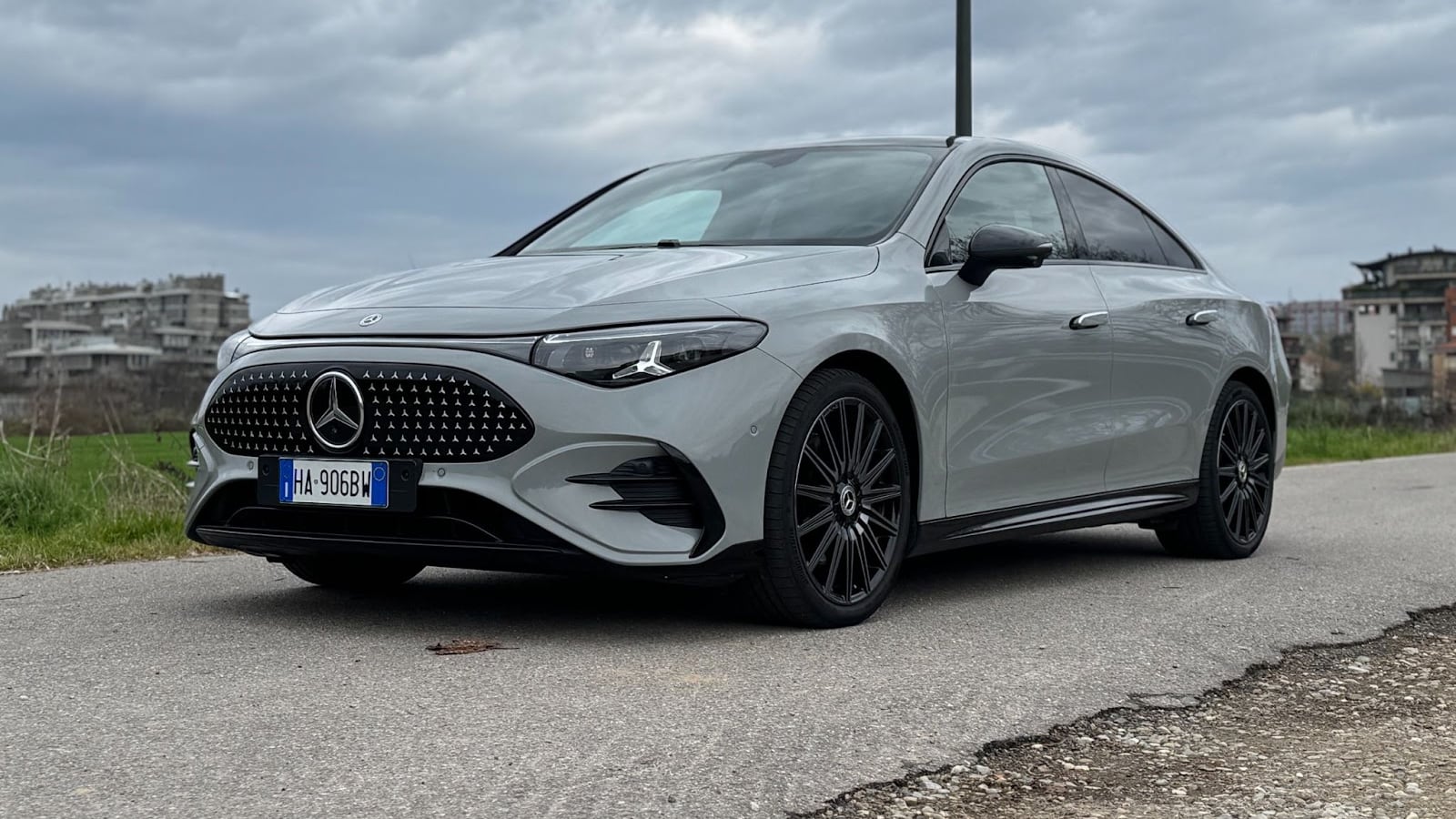 Mercedes CLA 250+: l’elettrica che cambia le regole