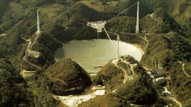 Dal cosmo a Hollywood: addio al super telescopio che ha cercato pure E.T.