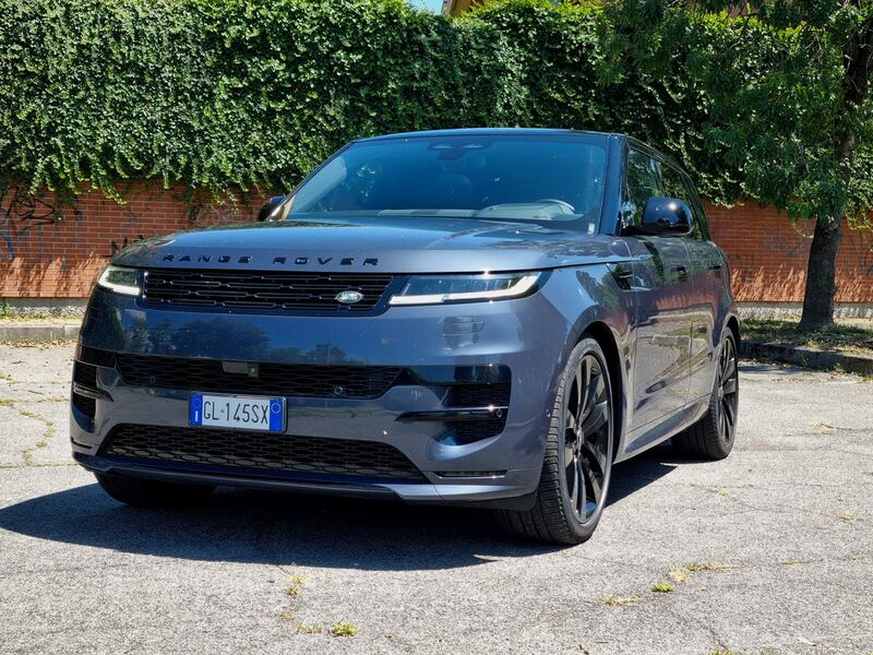 Nuova Range Rover Sport, guarda la gallery della prova 3