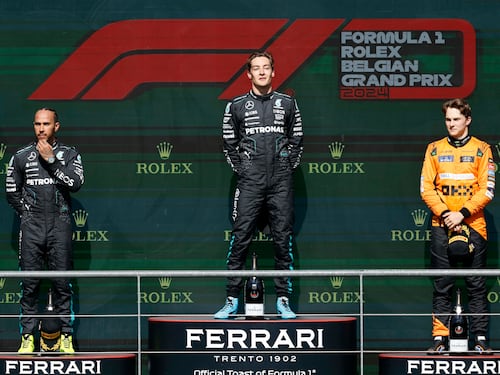 Russell "sotto peso": vince Hamilton, ferrarista del futuro