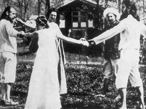L'utopia di Monte Verità. Gli hippie in bianco e nero