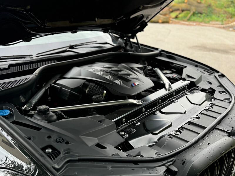 BMW X5 M60i: guarda la gallery del super SUV tedesco da 530 CV 20