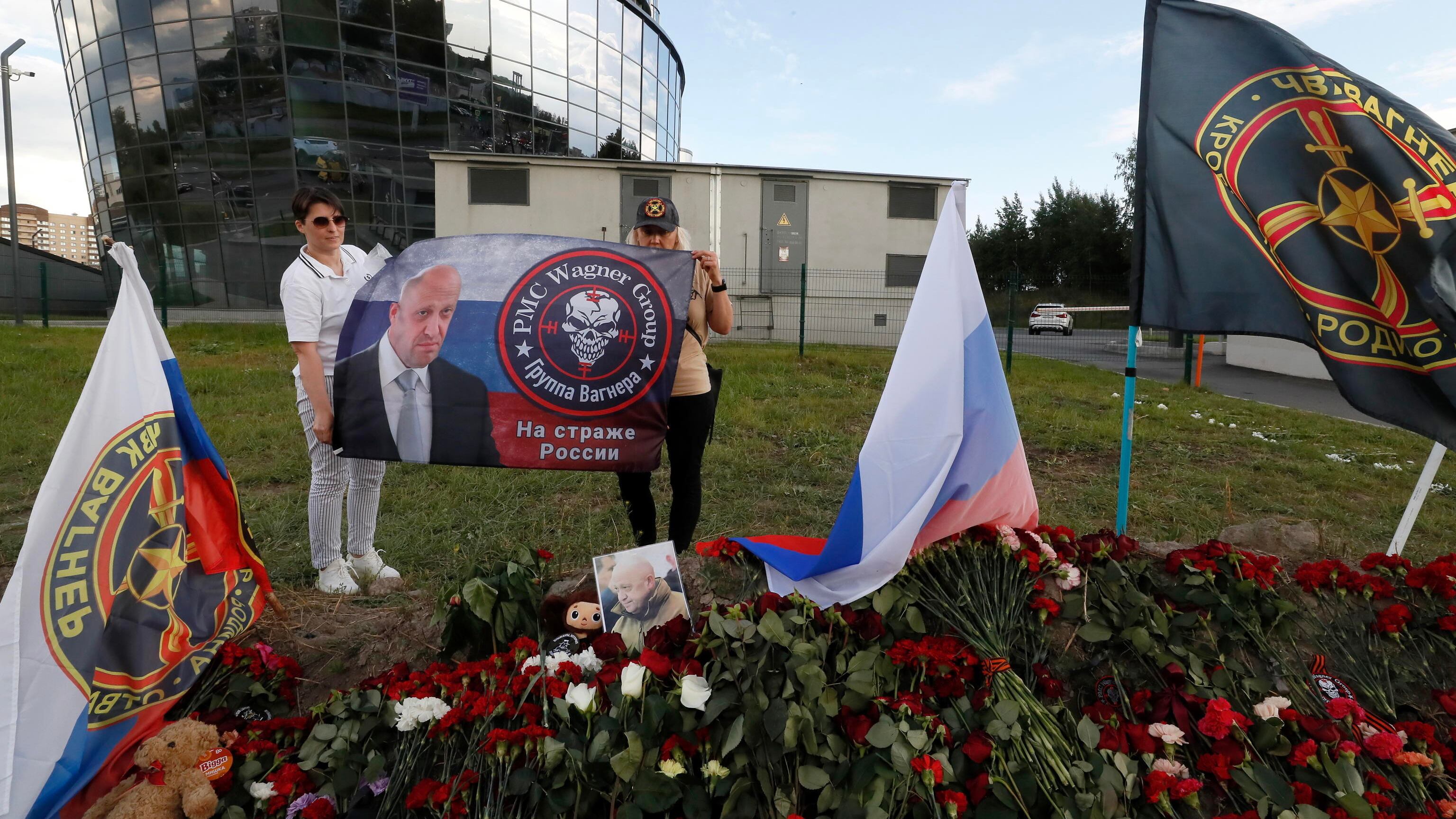 L'ispezione fantasma e il ritardo sospetto. E spunta la pista del "macellaio" di Putin