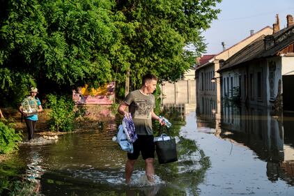 Allagamenti ed evacuazioni: Kherson in ginocchio dopo il bombardamento della diga 2
