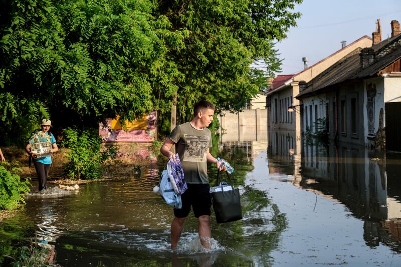 Allagamenti ed evacuazioni: Kherson in ginocchio dopo il bombardamento della diga 2