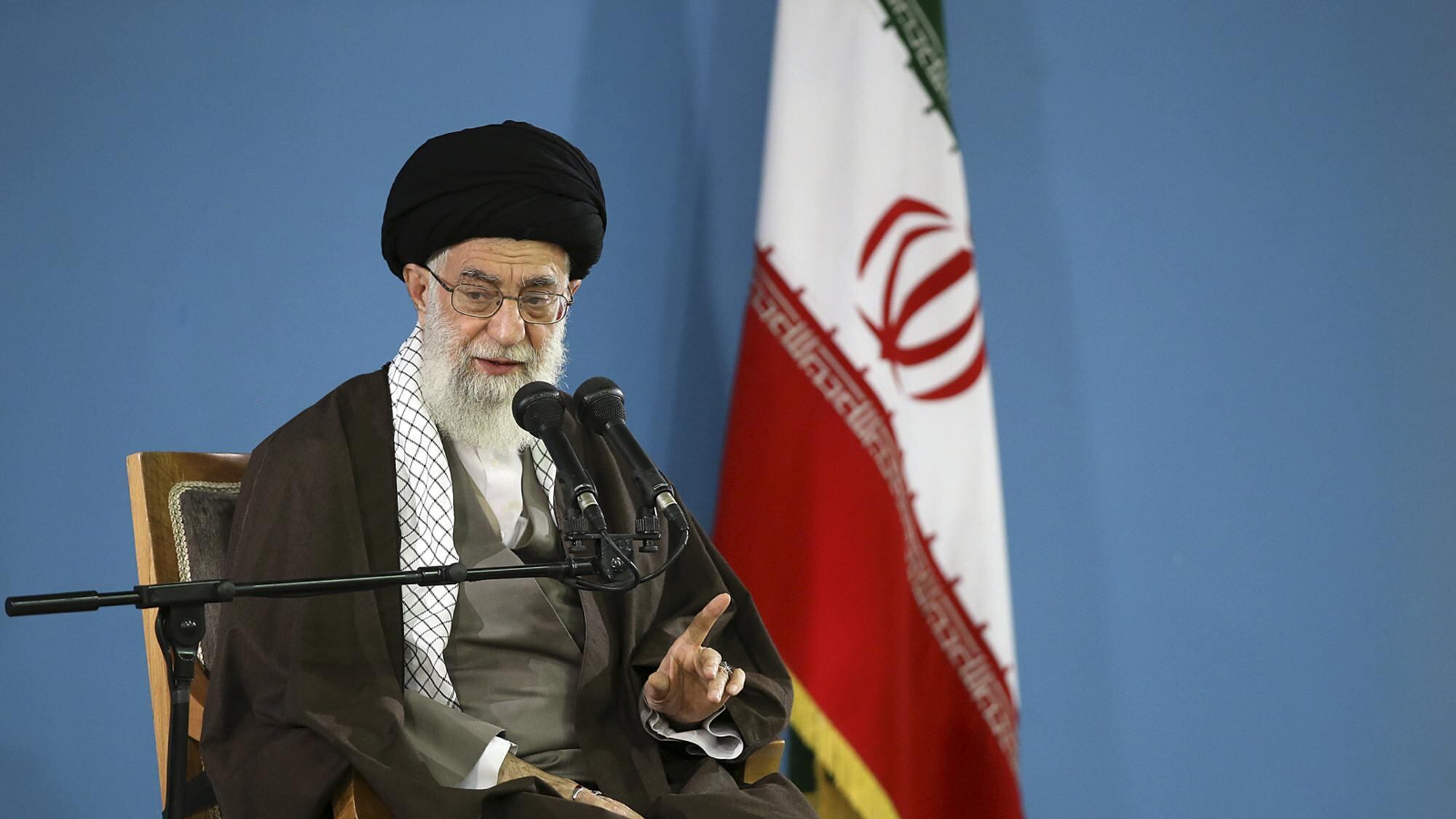 Imam sciita giustiziato in Arabia, l'Iran invoca la giustizia divina