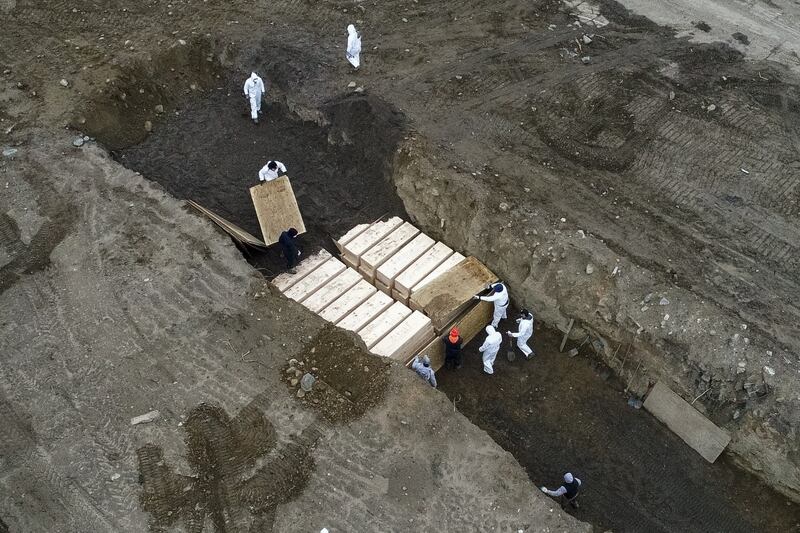 Hart Island, l'isola di New York dove verranno sepolti i morti di coronavirus 14