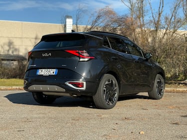 Kia Sportage PHEV: guarda la gallery del suv ibrido plug-in 11