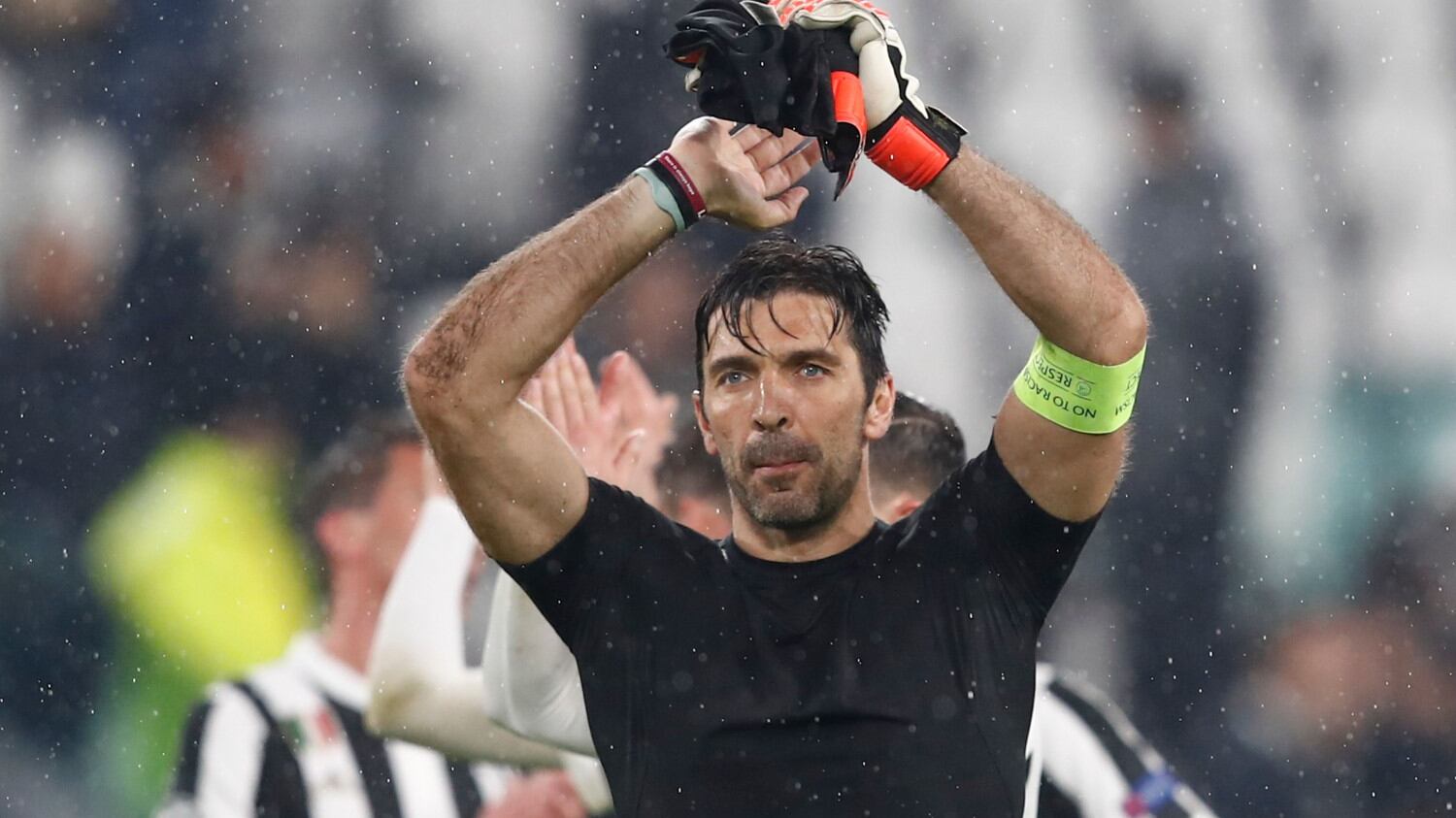 Lite con Benatia, Buffon chiarisce tutto: "Si cerca di destabilizzare l'ambiente"