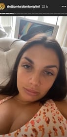 Elettra Lamborghini, squat sexy in quarantena 14
