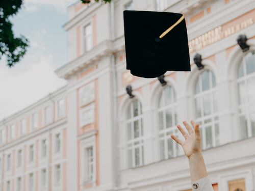 Riscatto della laurea gratuito, l’Inps si ispira al modello tedesco